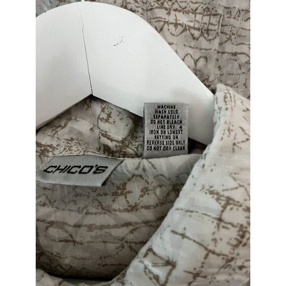 Chico's Womens Printed Button-Up Shirt Top Size 3 Lightweight 3/4 Sleeve Casual - Picture 4 of 9